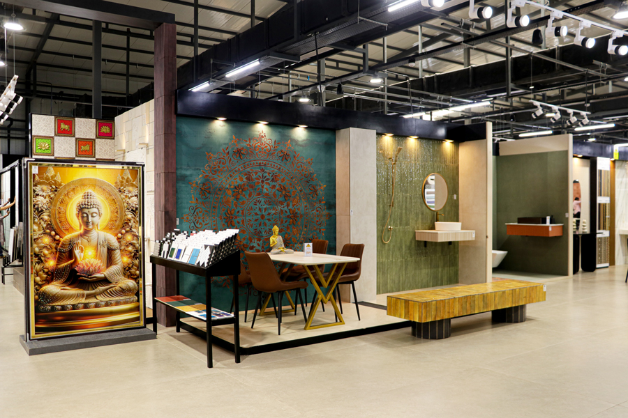 Store view 19